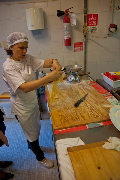 Italian Hols 017 
 Castel Rigone Cookery Course 
 Keywords: Hilder family holiday, Piers Photo.