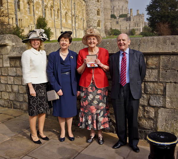 Mums OBE 030 
 Mum's OBE 2012 
 Keywords: Piers Photo, OBE, Windsor Castle, Felicity Hilder, Lymphoma Association