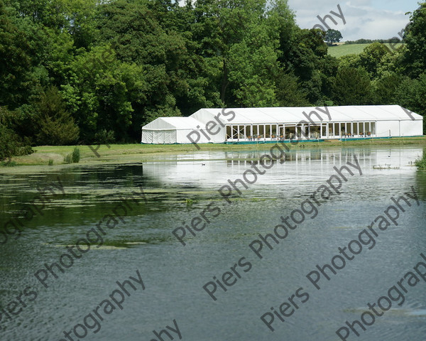08742 
 Coombe wedding @ West Wycombe Park 
 Keywords: West Wycombe Park, Piersphoto
