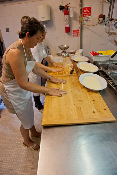 Italian Hols 004 
 Castel Rigone Cookery Course 
 Keywords: Hilder family holiday, Piers Photo.