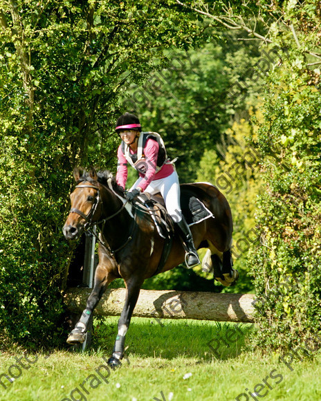 LSE Horse Trials 150 
 LSE Horse Trials 
 Keywords: London and South East Horse Trials, Piers Photo
